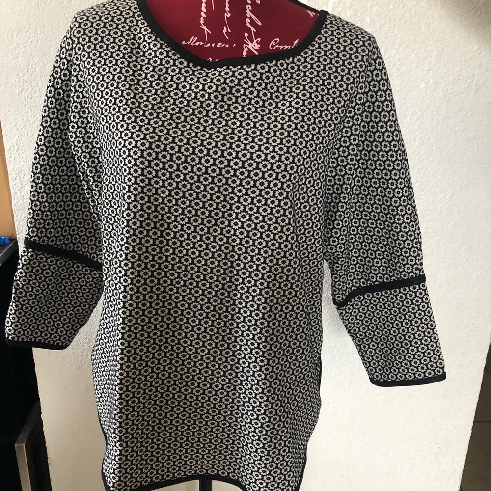 Max Studio Top